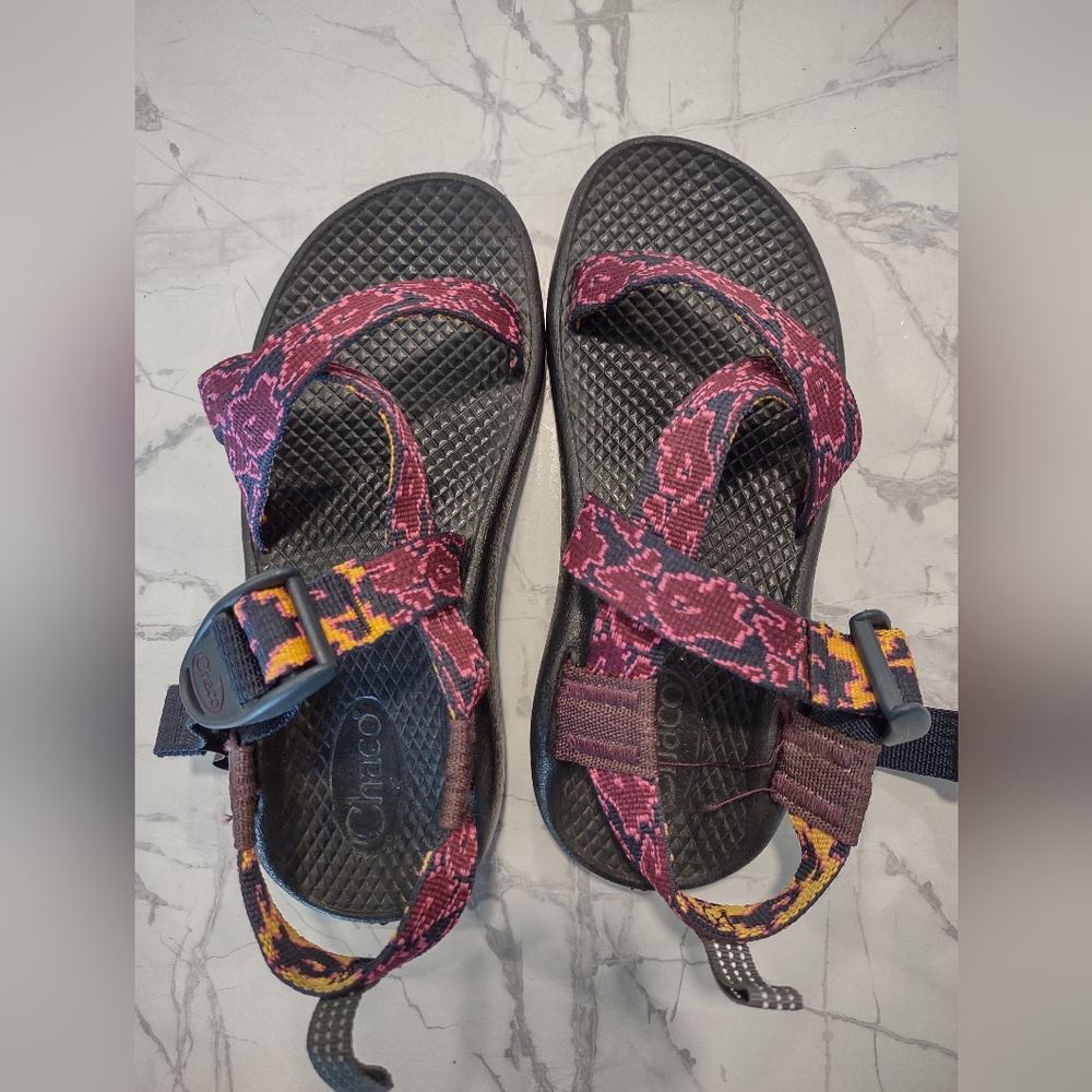Chaco Black and Pink Girls Sandals